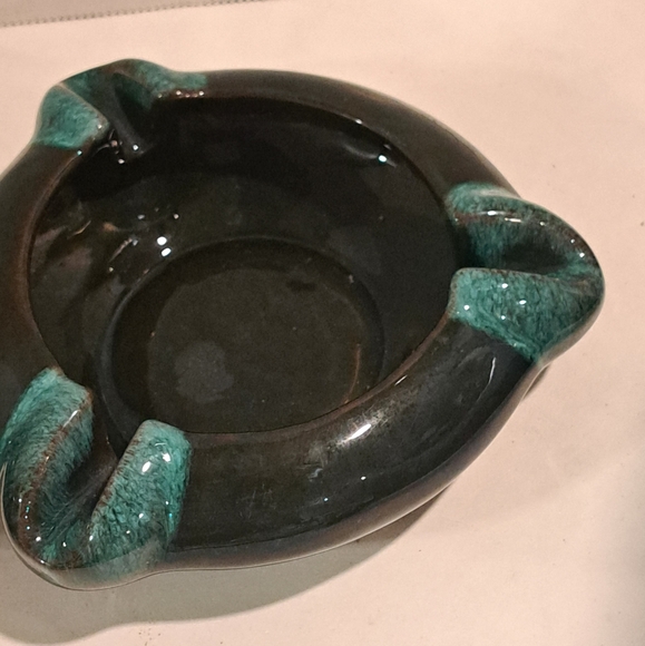 2 Vintage Canuck Pottery Canada Ashtray Brown & Green-Blue Turquoise. - Picture 4 of 7